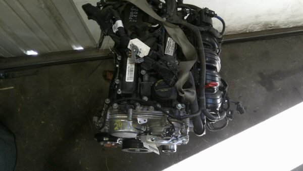 2020 Hyundai Santa FE Engine Assembly - Image 7