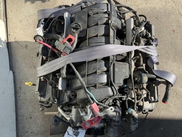 2014 Dodge Challenger Engine Assembly - Image 2