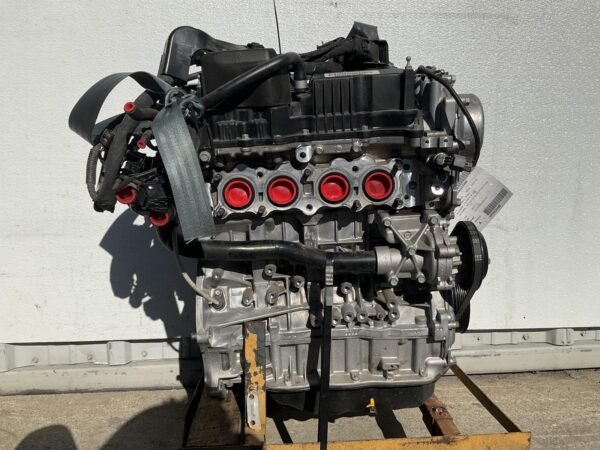 2018 Hyundai Santa FE Engine Assembly - Image 5