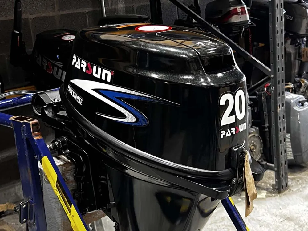 Used Evinrude 35HP Outboard Motor – Long Shaft, Tiller Control, Manual Start 3 Used 35hp Evinrude Outboard, Long Shaft Tiller Control Manual Start