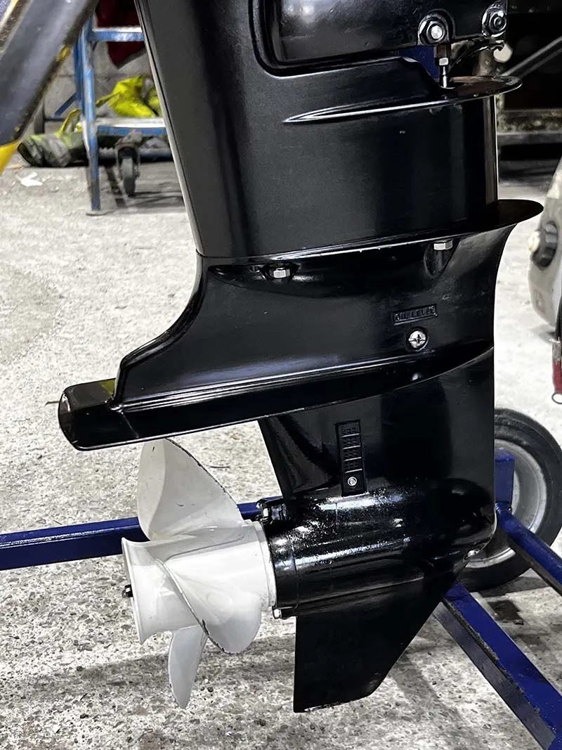 Used Evinrude 35HP Outboard Motor – Long Shaft, Tiller Control, Manual Start 5 Used 35hp Evinrude Outboard, Long Shaft Tiller Control Manual Start