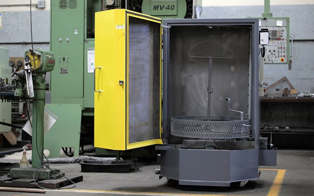 Ranger RS-750D Truck Spray Wash Cabinet - Image 3