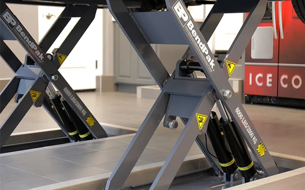 Bendpak MDS-6LPF 6000 lb Capacity Mid Rise Scissor Lift 5 Bendpak MDS-6LPF 6000 lb Capacity Mid Rise Scissor Lift