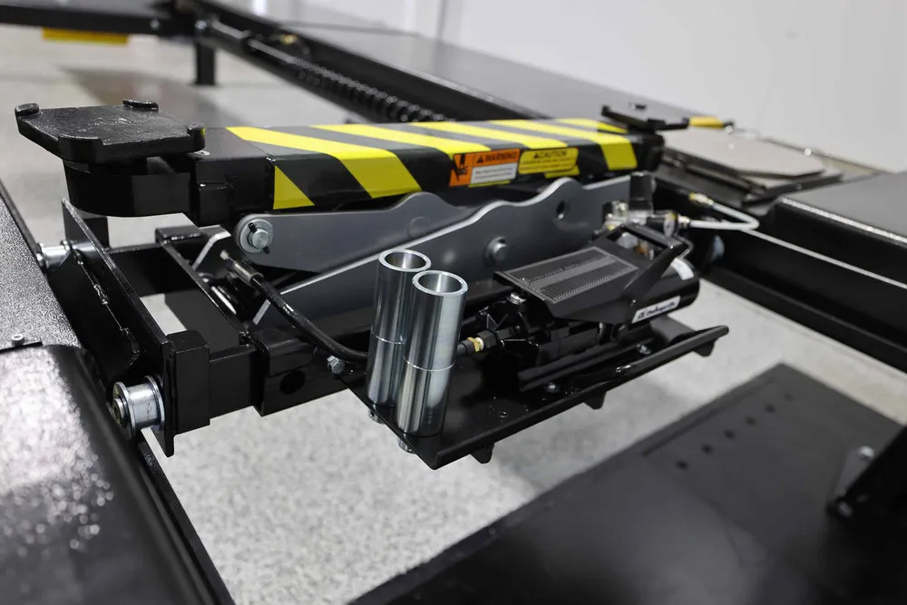 Challenger AR4115EAO 15,000 lb. ALI Certified Open-Front 4-Post Alignment Package 8 Challenger AR4115EAO 15,000 lb. ALI Certified Open-Front 4-Post Alignment Package