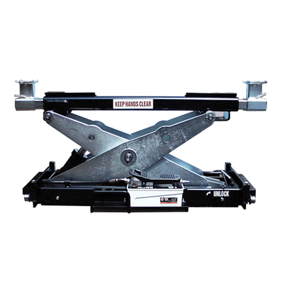 Challenger SAJ15 15,000 lb. Air/Hydraulic Rolling Jack